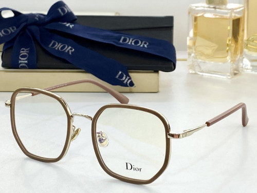 Dior Sunglasses AAAA-839