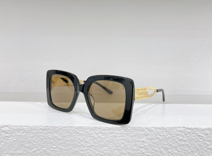 CHNL Sunglasses AAAA-2114