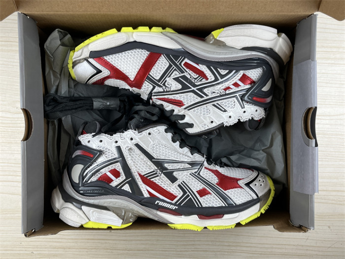 B 17FW Tripe-S High End Sneaker-418