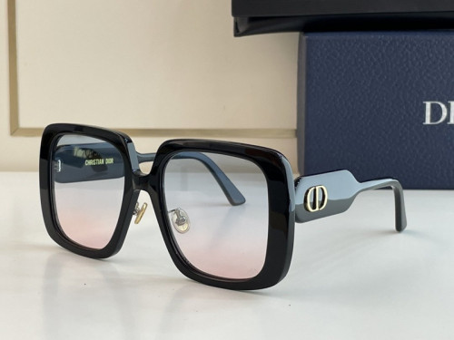 Dior Sunglasses AAAA-704