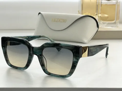 V Sunglasses AAAA-214