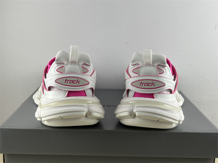 B 17FW Tripe-S High End Sneaker-435