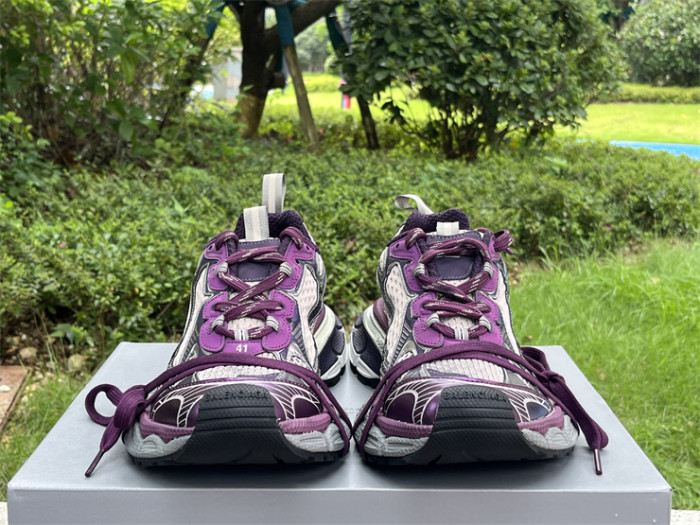 B 17FW Tripe-S High End Sneaker-422