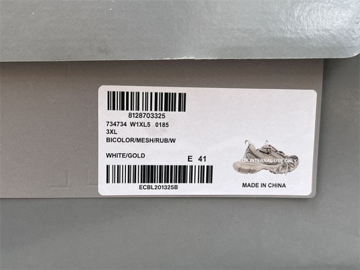 B 17FW Tripe-S High End Sneaker-419