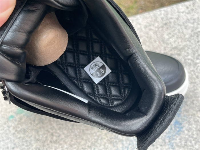 Authentic Air Jordan 4 Premium “Dark Horse” (restock)