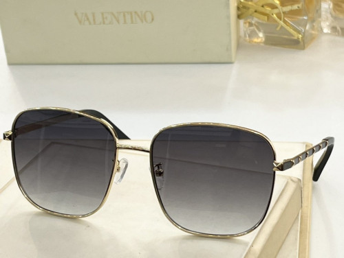 V Sunglasses AAAA-057