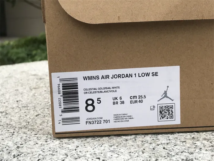 Authentic Air Jordan 1 Low SE “Canvas” Women