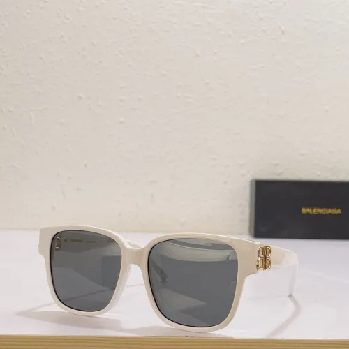 B Sunglasses AAAA-256
