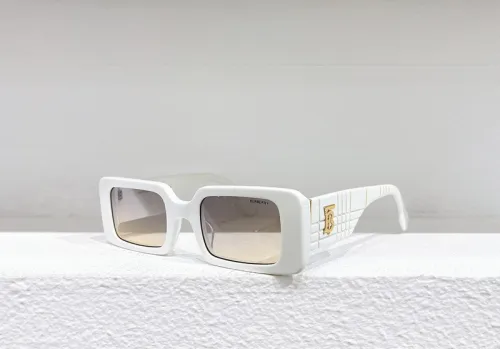 Burberry Sunglasses AAAA-1795