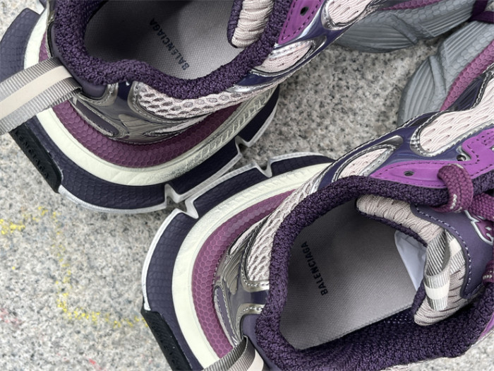 B 17FW Tripe-S High End Sneaker-422