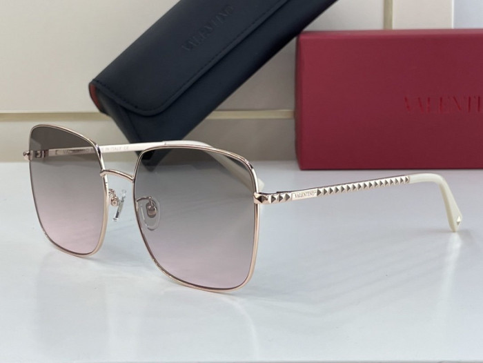 V Sunglasses AAAA-312
