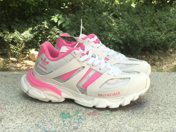 B 17FW Tripe-S High End Sneaker-408