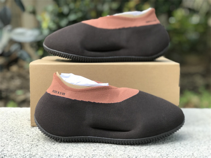 Authentic Yeezy Knit Runner “Stone Carbon”