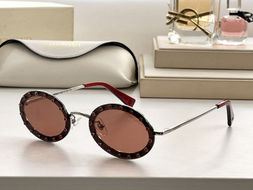 V Sunglasses AAAA-091