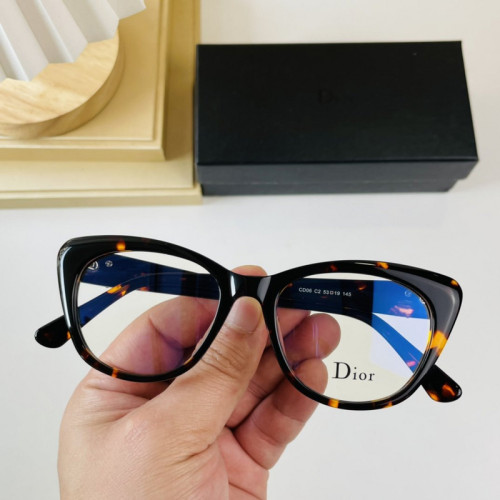 Dior Sunglasses AAAA-730