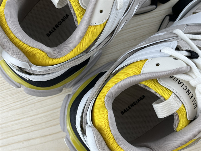 B 17FW Tripe-S High End Sneaker-416