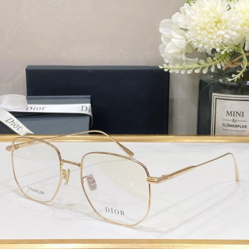 Dior Sunglasses AAAA-124