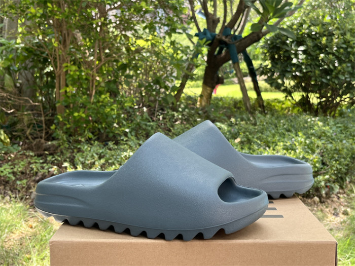 Authentic Yeezy Slide Slate Marine”