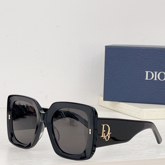 Dior Sunglasses AAAA-1895