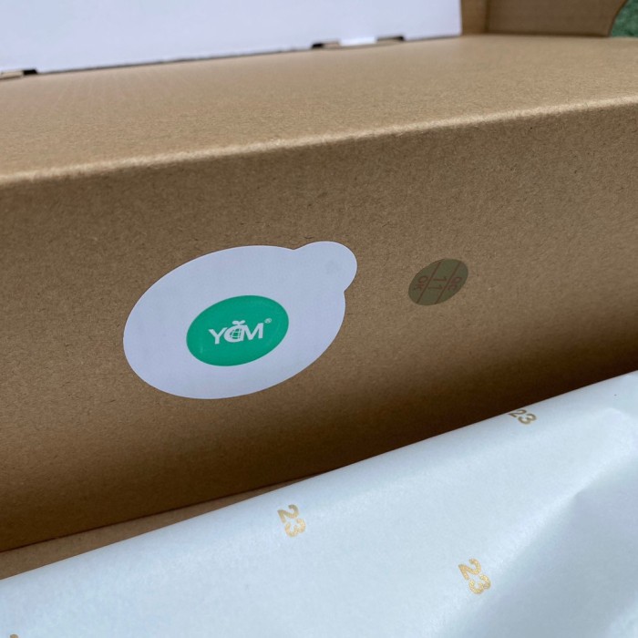 Authentic Air Jordan 11 WMNS “Neapolitan”