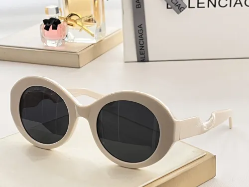 B Sunglasses AAAA-211