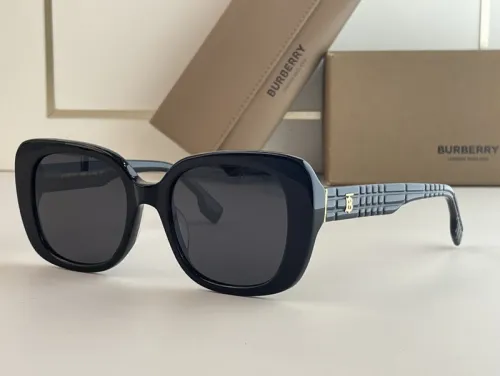 Burberry Sunglasses AAAA-1060