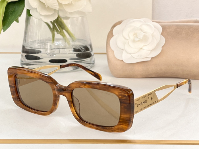 CHNL Sunglasses AAAA-2052