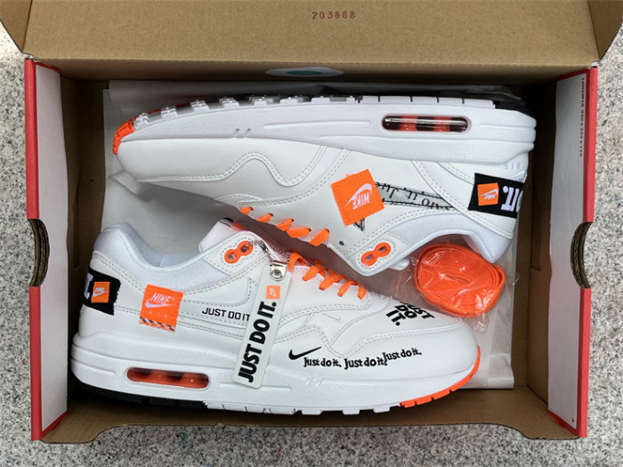 Authentic Nike Air Max 1“Just do it ”