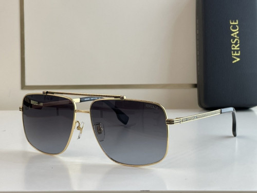 Versace Sunglasses AAAA-424