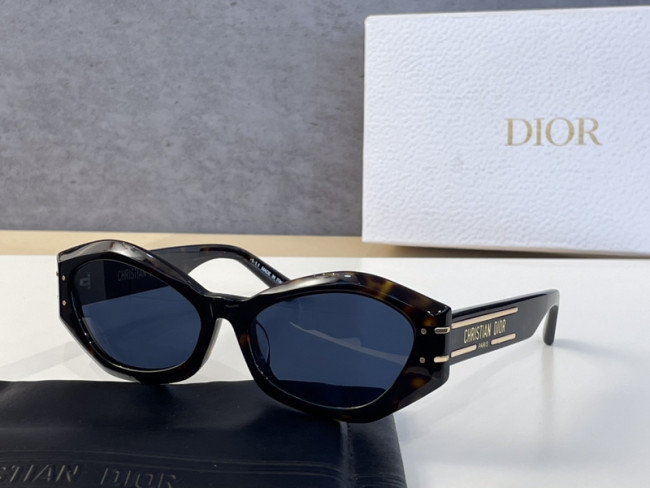 Dior Sunglasses AAAA-1618
