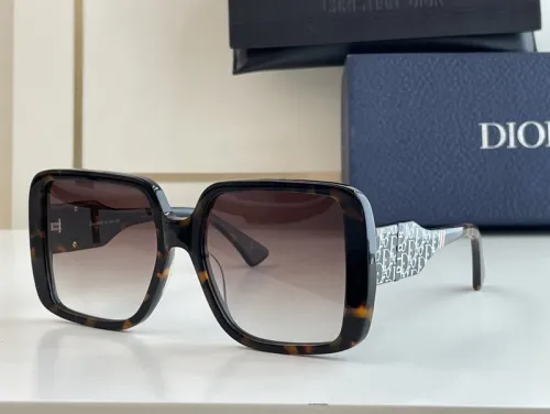 Dior Sunglasses AAAA-476