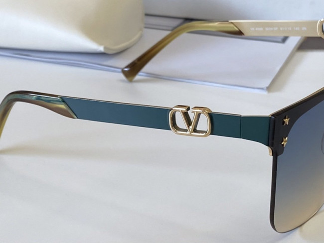 V Sunglasses AAAA-166