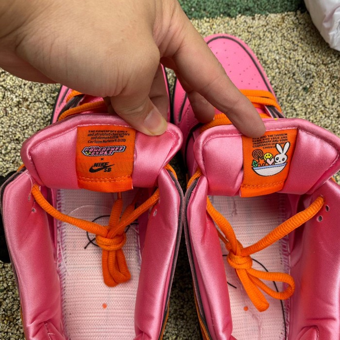 Authentic The Powerpuff Girls x Nike SB Dunk Low “Blossom”