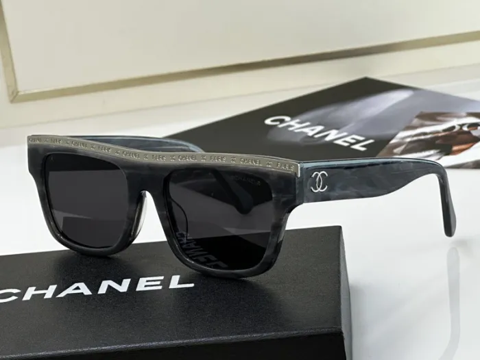 CHNL Sunglasses AAAA-2317