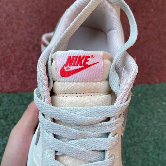 Authentic Nike SB Dunk Low Slam Dunk