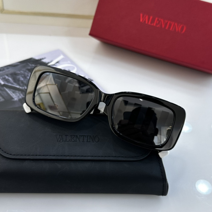 V Sunglasses AAAA-447