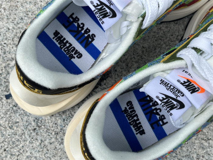 Authentic Sacai x Nike woven “Green Gusto”