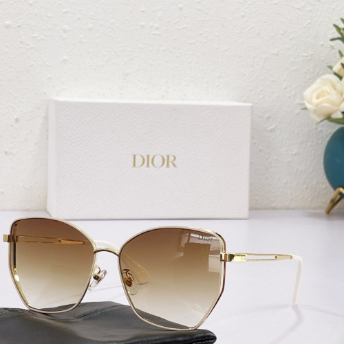 Dior Sunglasses AAAA-1029