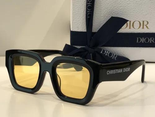 Dior Sunglasses AAAA-581
