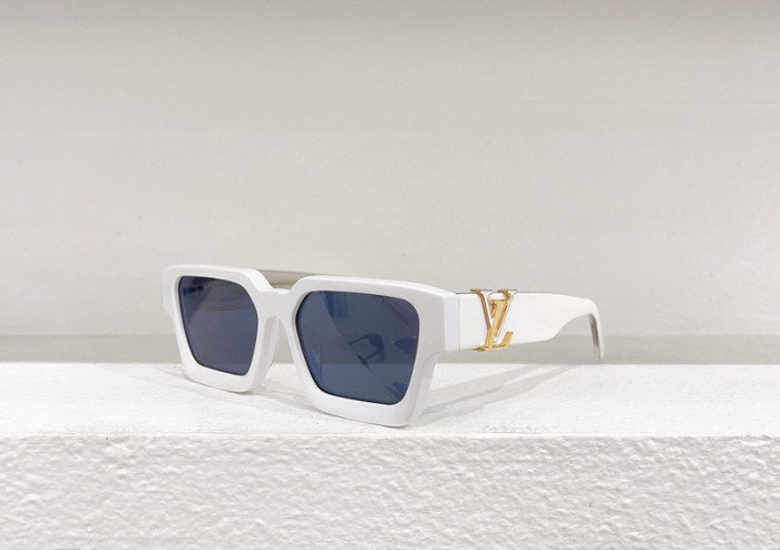 LV Sunglasses AAAA-2586