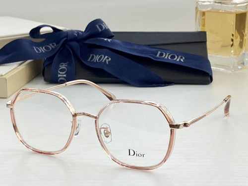 Dior Sunglasses AAAA-810