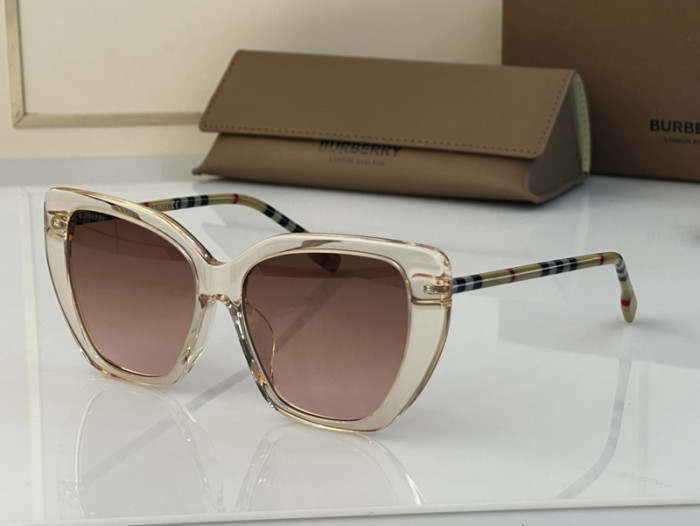 Burberry Sunglasses AAAA-1818