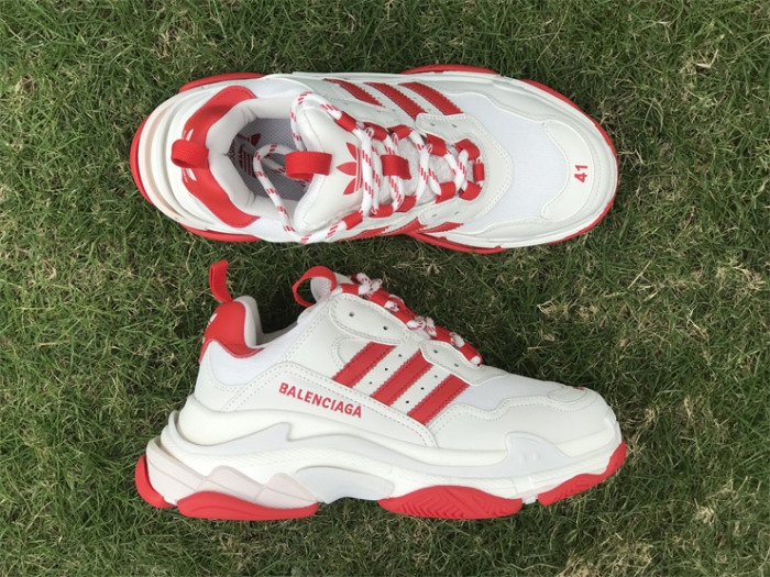 B 17FW Tripe-S High End Sneaker-322