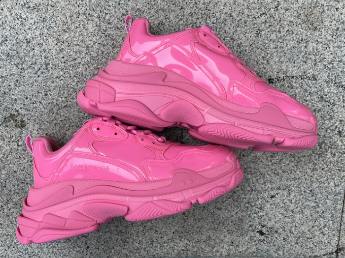 B 17FW Tripe-S High End Sneaker-421