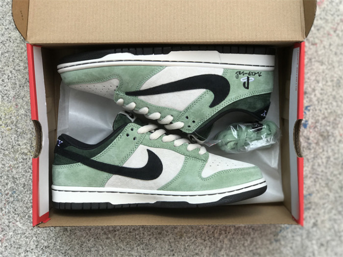 Authentic Sony PlayStation 5 x Travis Scott x Nike SB Dunk Low”