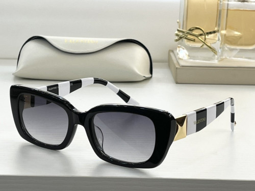 V Sunglasses AAAA-212