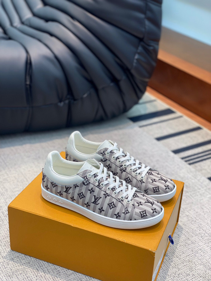 Super Max Custom LV Shoes-2447