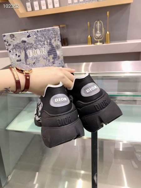 Dior Women Shoes 1：1 quality-250