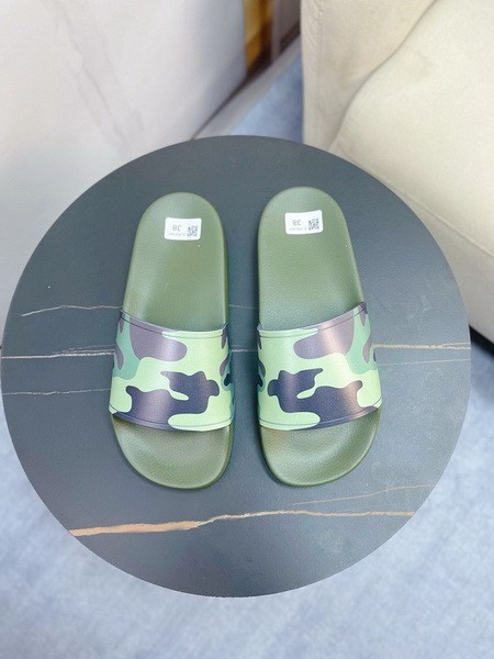 Burberry women slippers AAA-022