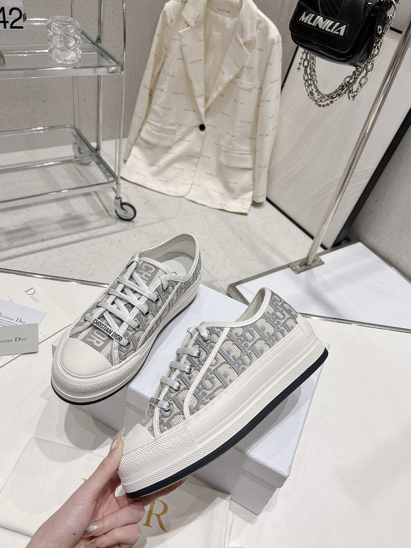 Dior Women Shoes 1:1 quality-481